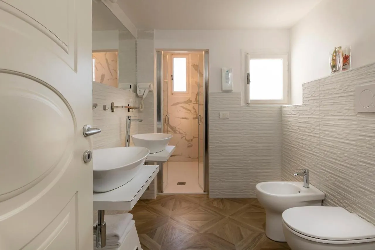 Residenza Conte Di Cavour & Rooftop Florence Guest house