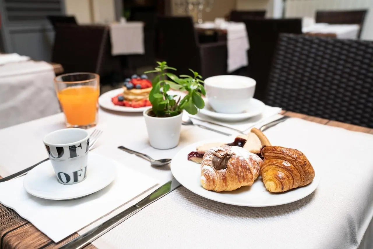 Guest house Residenza Conte Di Cavour & Rooftop Florence