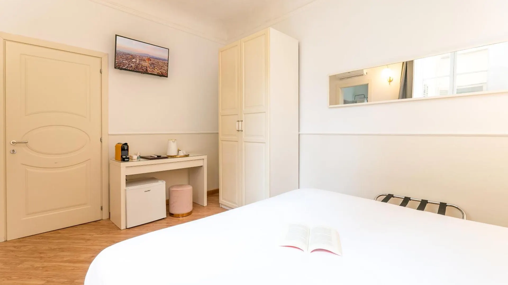 ** Konukevi Residenza Conte Di Cavour & Rooftop Floransa İtalya