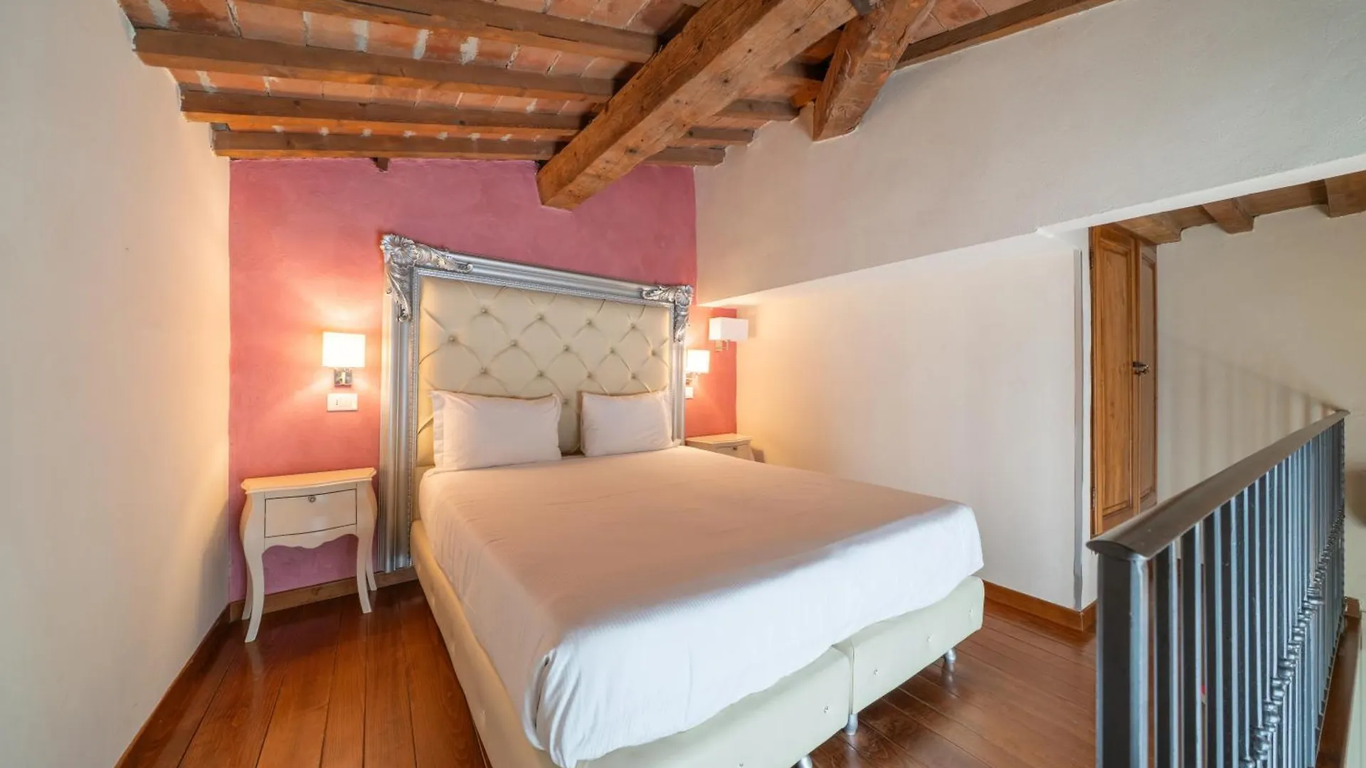 Guest house Residenza Conte Di Cavour & Rooftop Florence