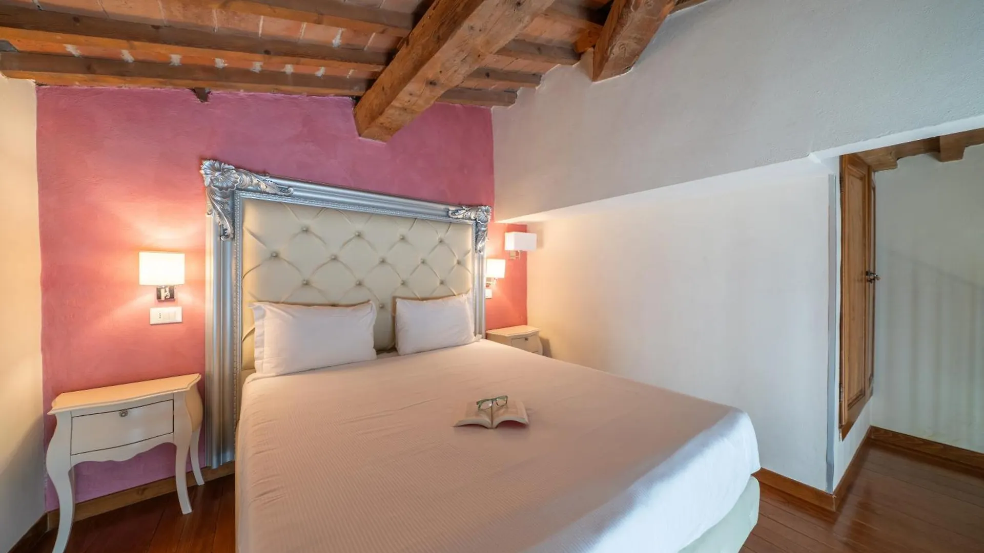 Guest house Residenza Conte Di Cavour & Rooftop Florence