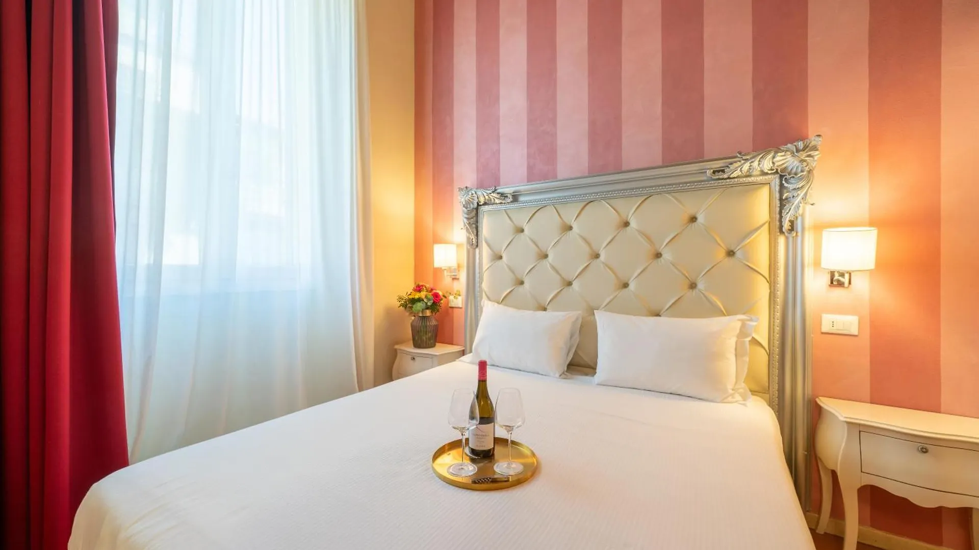 Residenza Conte Di Cavour & Rooftop Florence Italy