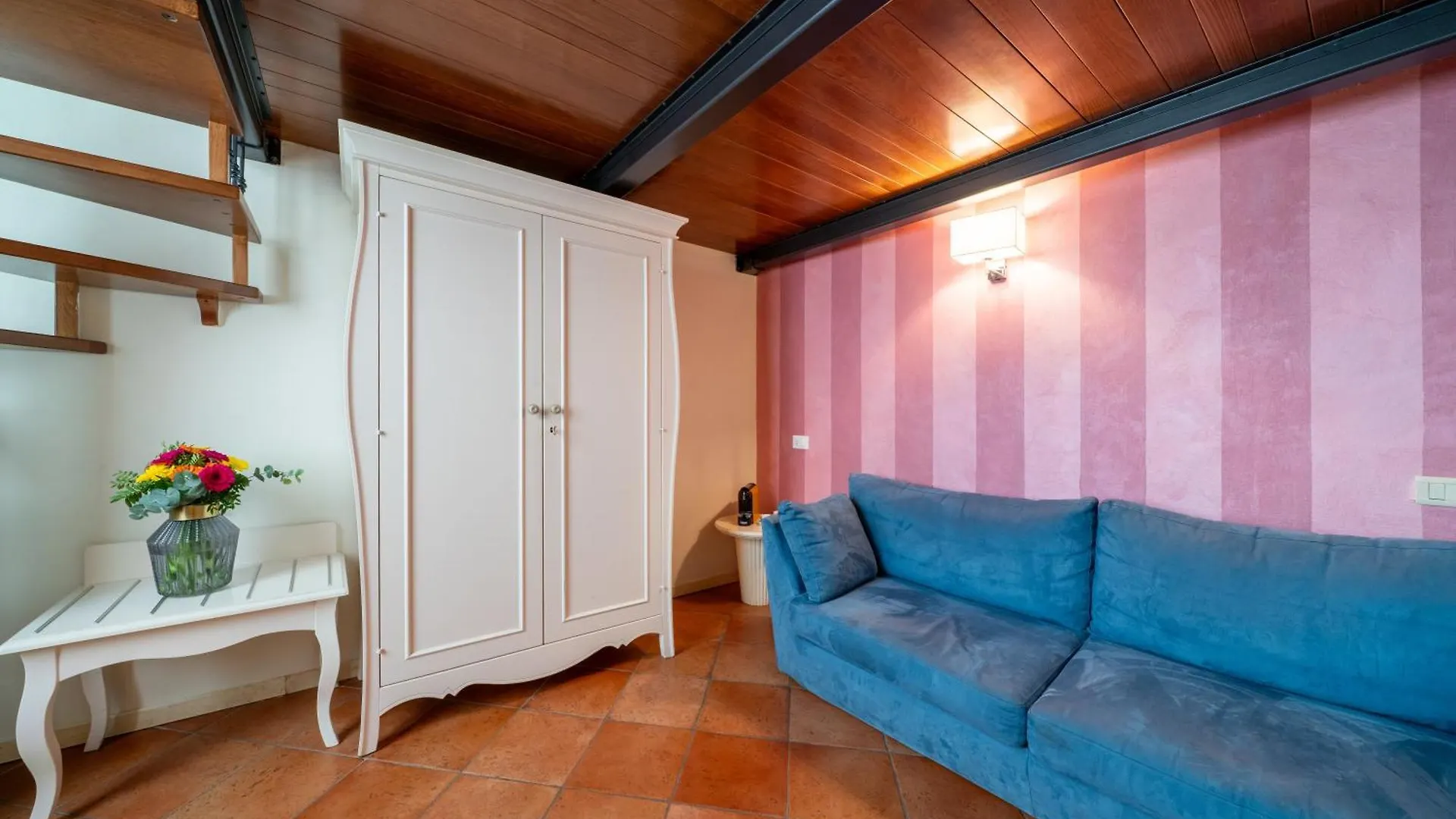 Residenza Conte Di Cavour & Rooftop Florence 2*,  Italy