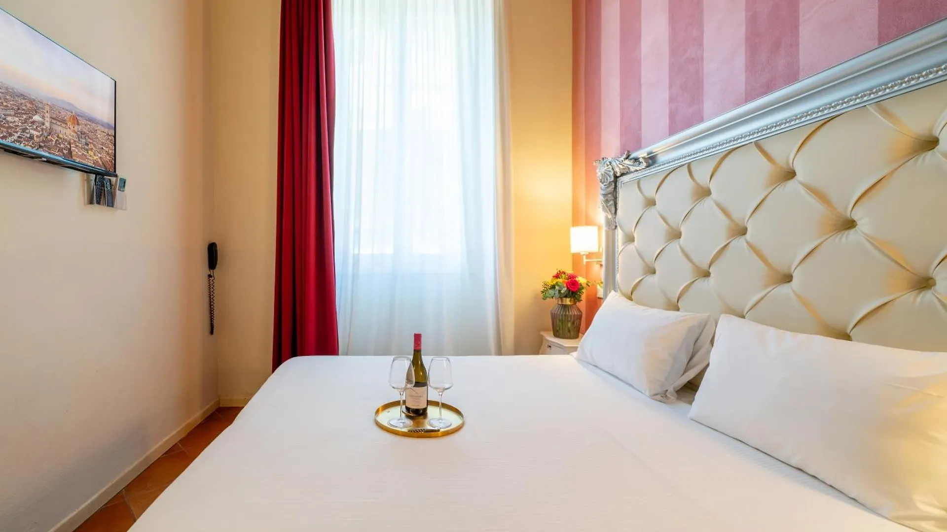 Residenza Conte Di Cavour & Rooftop Florence Guest house